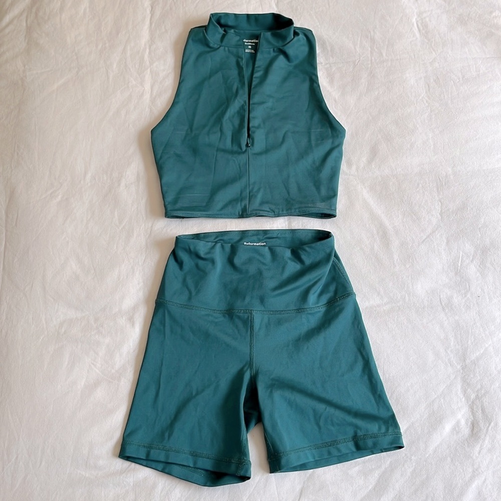 Reformation Ecomove Workout Set (XS)